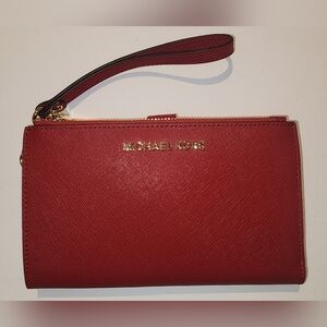 Michael Kors Jet Set Travel Double Zip Wristlet